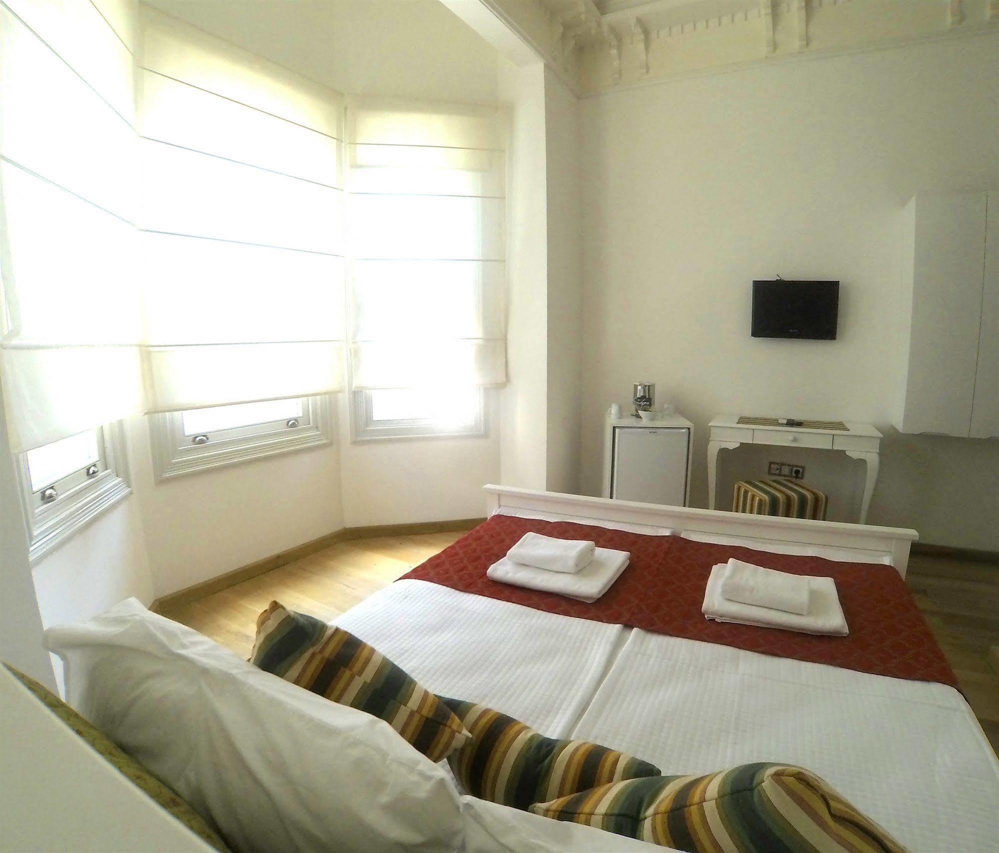 Pi Art Butik Otel Стамбул Экстерьер фото